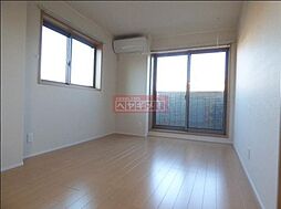 ブラウニー 301 3階1LDKのリビング/ダイニング