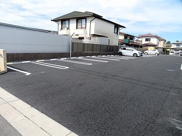 グランフィオレ 305｜栃木県小山市花垣町１丁目(賃貸アパート2LDK・3階・61.41㎡)の写真 その3