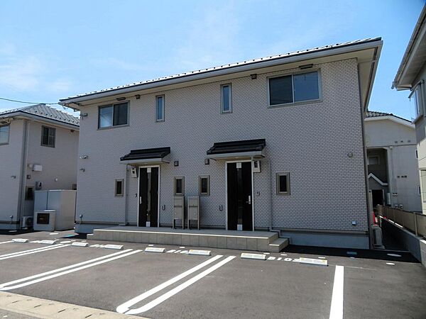 detached 栃木県下野市緑1丁目
緑の賃貸情報を見る
物件地図