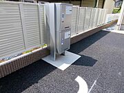 宅配ボックス付きです。