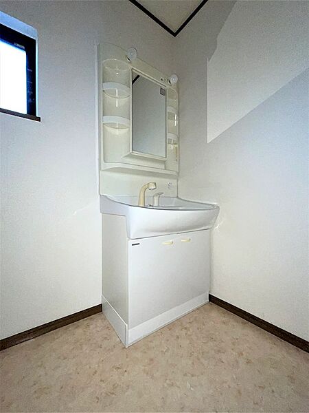 detached 栃木県下野市仁良川
仁良川の賃貸情報を見る
物件地図