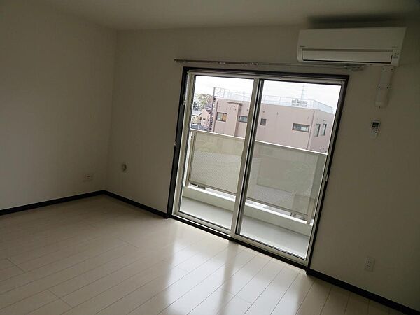 apartment 栃木県小山市三峯１丁目
三峯の賃貸情報を見る
物件地図