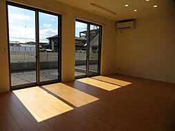 居間