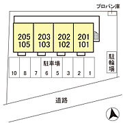 計4世帯のコンパクトな1LDKです。