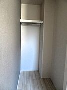 北洋室、クローゼット。