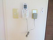 2階にも小型のTVドアフォン付き。
