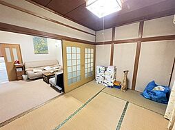 居間
