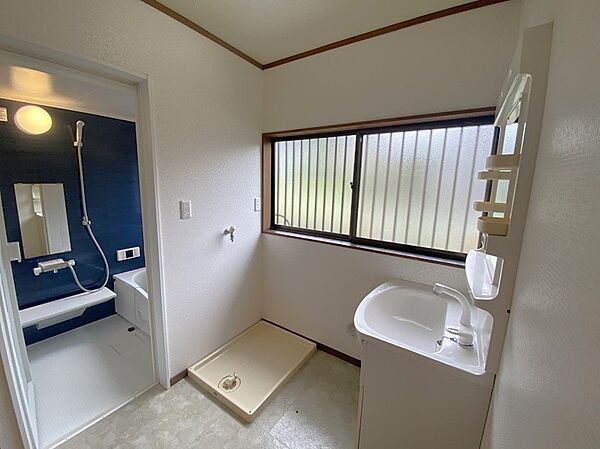 detached 埼玉県飯能市大字中藤中郷

地図を見る