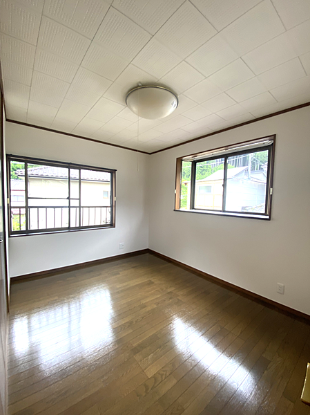 detached 埼玉県飯能市大字中藤中郷

地図を見る