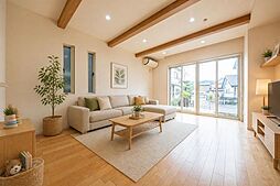 旧住協建設施工、ウッドデッキ付3LDK中古住宅/飯能市岩沢