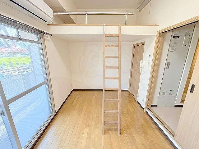 寝室