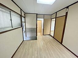 居間