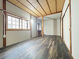 居間