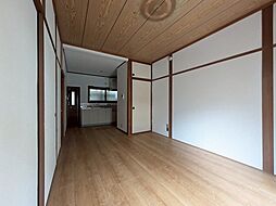 居間