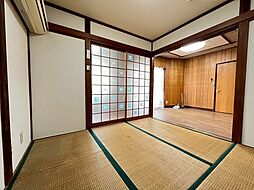 居間