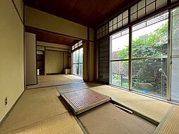 居間