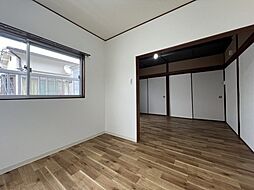 居間