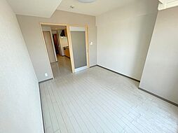 阪急京都本線 十三駅 徒歩3分の賃貸マンション 3階1DKのリビング/ダイニング