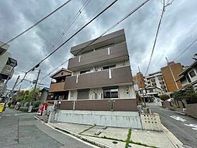 ジュールスラン  ｜ 大阪府吹田市山手町３丁目7番3号（賃貸アパート1K・2階・30.03㎡） その1