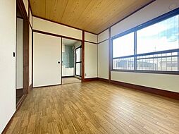 居間