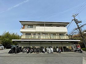 ヴィラ・フェザント  ｜ 大阪府箕面市粟生間谷東６丁目（賃貸マンション1R・3階・22.00㎡） その1