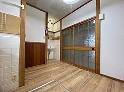 居間