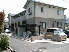 ラフィネ花屋敷  ｜ 兵庫県川西市花屋敷１丁目（賃貸アパート1K・1階・24.37㎡） その1