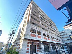 ラグゼ江坂北  ｜ 大阪府吹田市江坂町３丁目（賃貸マンション1K・9階・25.20㎡） その1