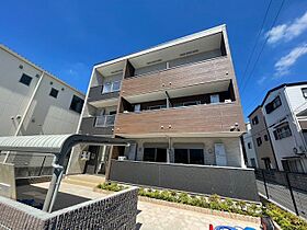 トゥジーテ  ｜ 大阪府吹田市江坂町２丁目21番18号（賃貸アパート1LDK・3階・40.53㎡） その1