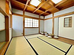 居間