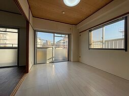 居間