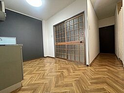 居間