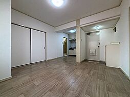 居間