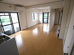 センチュリー仙川 502 5階2LDKのリビング/ダイニング