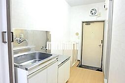 居間