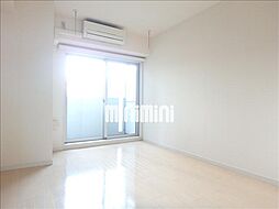 アトラスカーロ浦和常盤弐番館 4階1Kのリビング/ダイニング