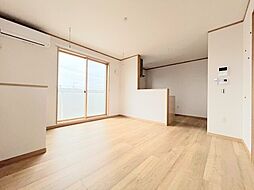 ドルチェ　ヴィラ C 1階2LDKのリビング/ダイニング