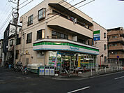 ファミリーマート川崎坂戸店（269m）