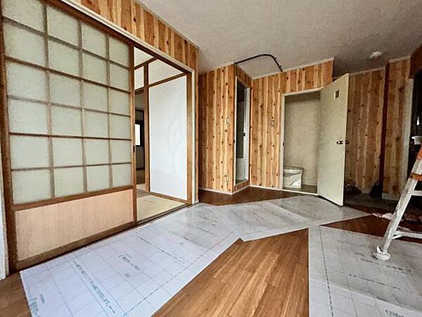 ロイヤルハイム日建 ｜大阪府寝屋川市出雲町(賃貸マンション2DK・3階・37.00㎡)の写真 その15