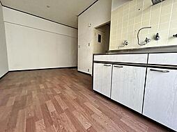 第1八幸マンション 3階2DKのリビング/ダイニング