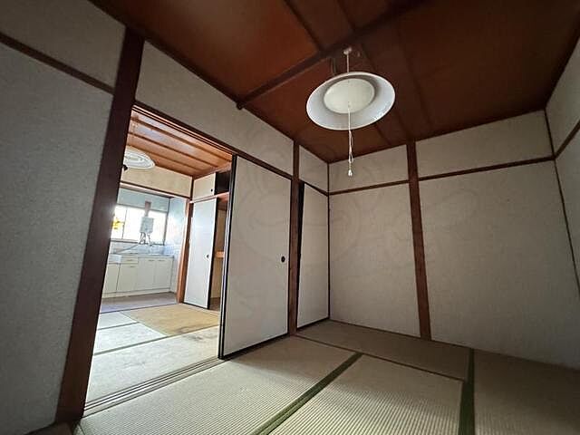 寝室