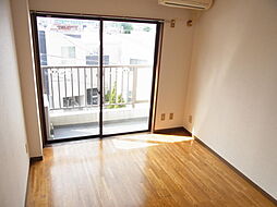 東急田園都市線 池尻大橋駅 徒歩10分の賃貸マンション 3階1Kのリビング/ダイニング