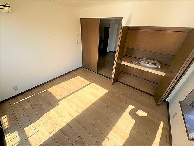 寝室