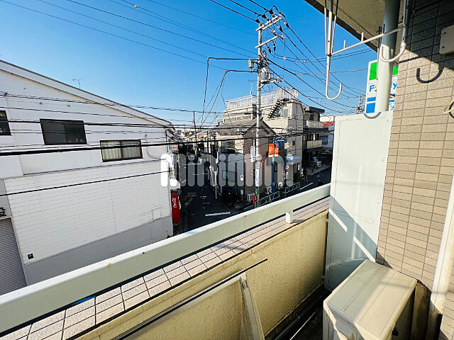 バルコニー