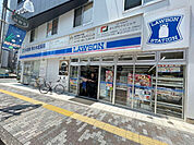 コンビニ「ローソン目黒八雲一丁目店まで161m」