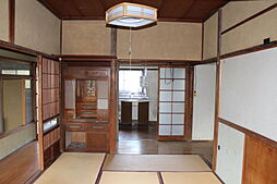 居間