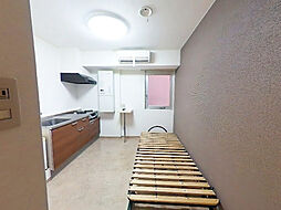 アルプスビル 4階ワンルームの室内