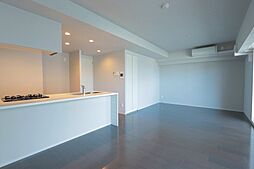 ロイヤルパークス船橋 7階2LDKのリビング/ダイニング