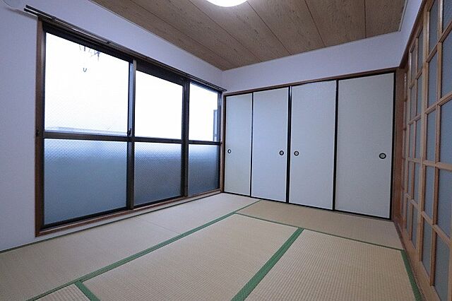 寝室