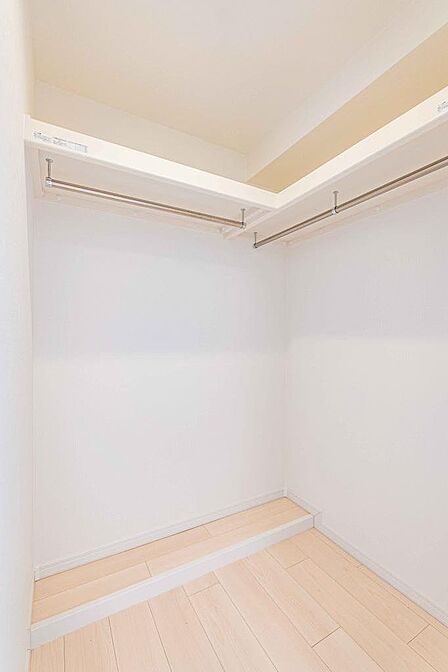 洋室5帖の収納です